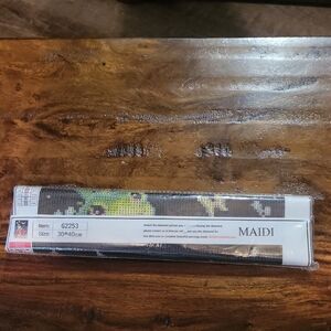 MAIDI Diamond Painting Kit Whimsical Moon And Mushroom